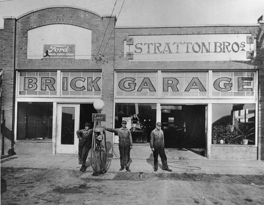 Vintage photo of 107 E Main St Richardson TX